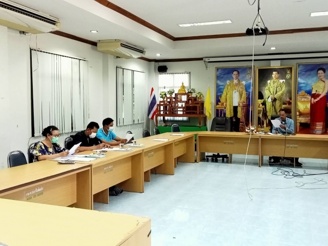 การประชุมคณะกรรมการติดตามและประเมินผลแผนพัฒนาองค์การบริหารส่วนตำบลช่องไม้แก้ว
